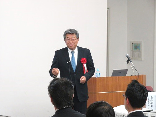 山田　豊氏