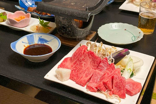 研修旅行での食事