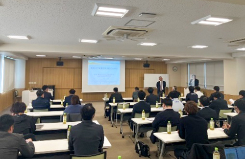 名古屋大学名誉教 福和和夫先生公演の様子